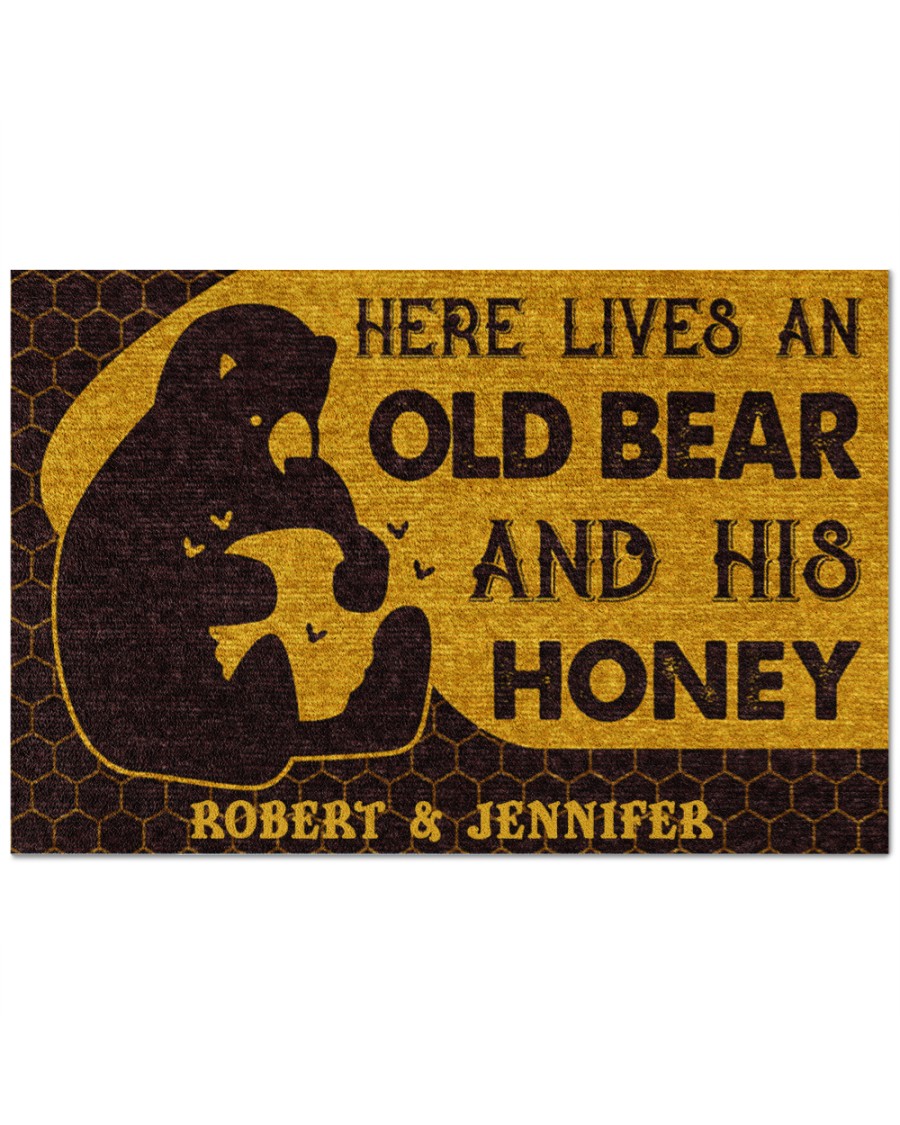 Personalized-Here-lives-an-old-bear-and-his-honey-doormat