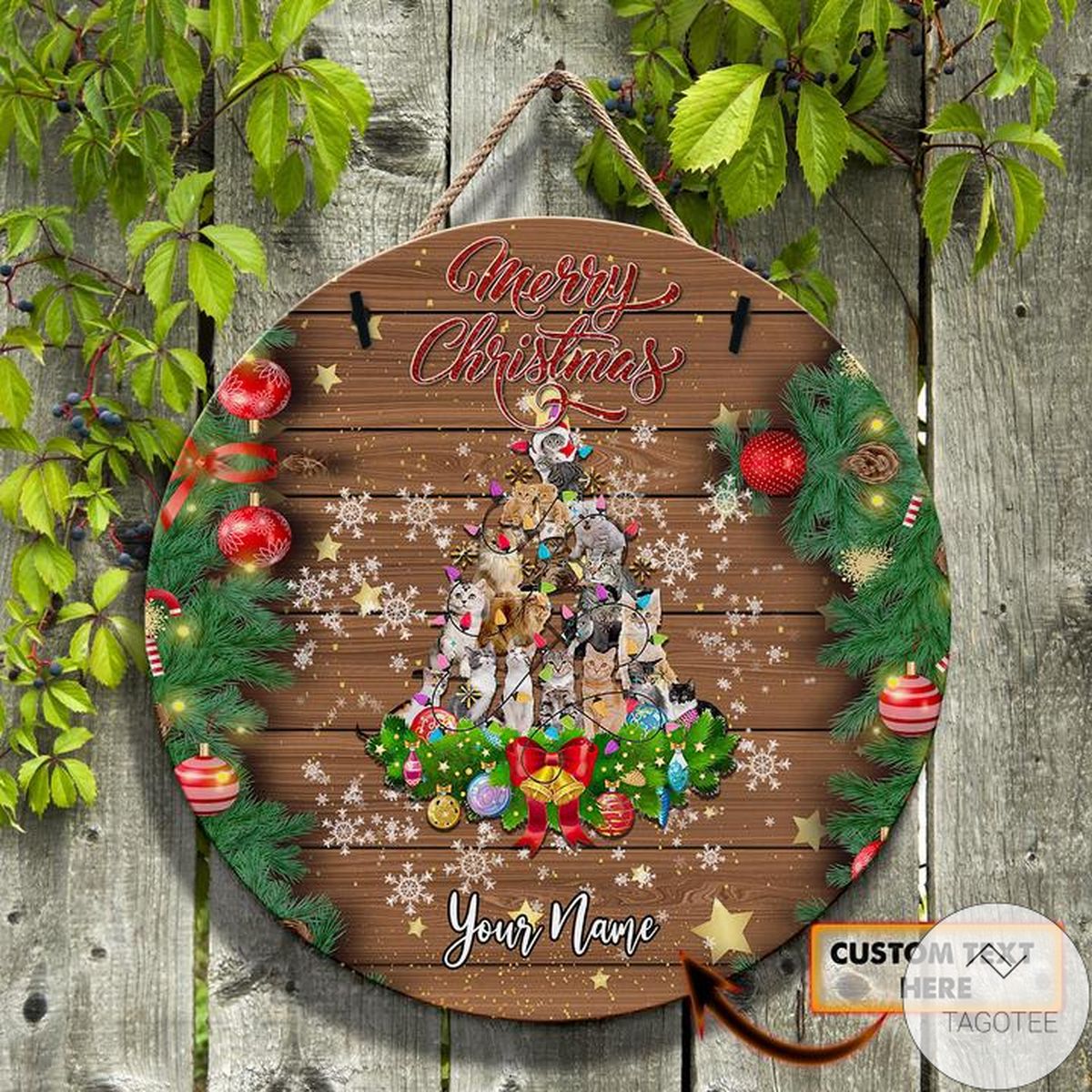 Personalized Christmas Tree Of Pets Round Wooden Sign