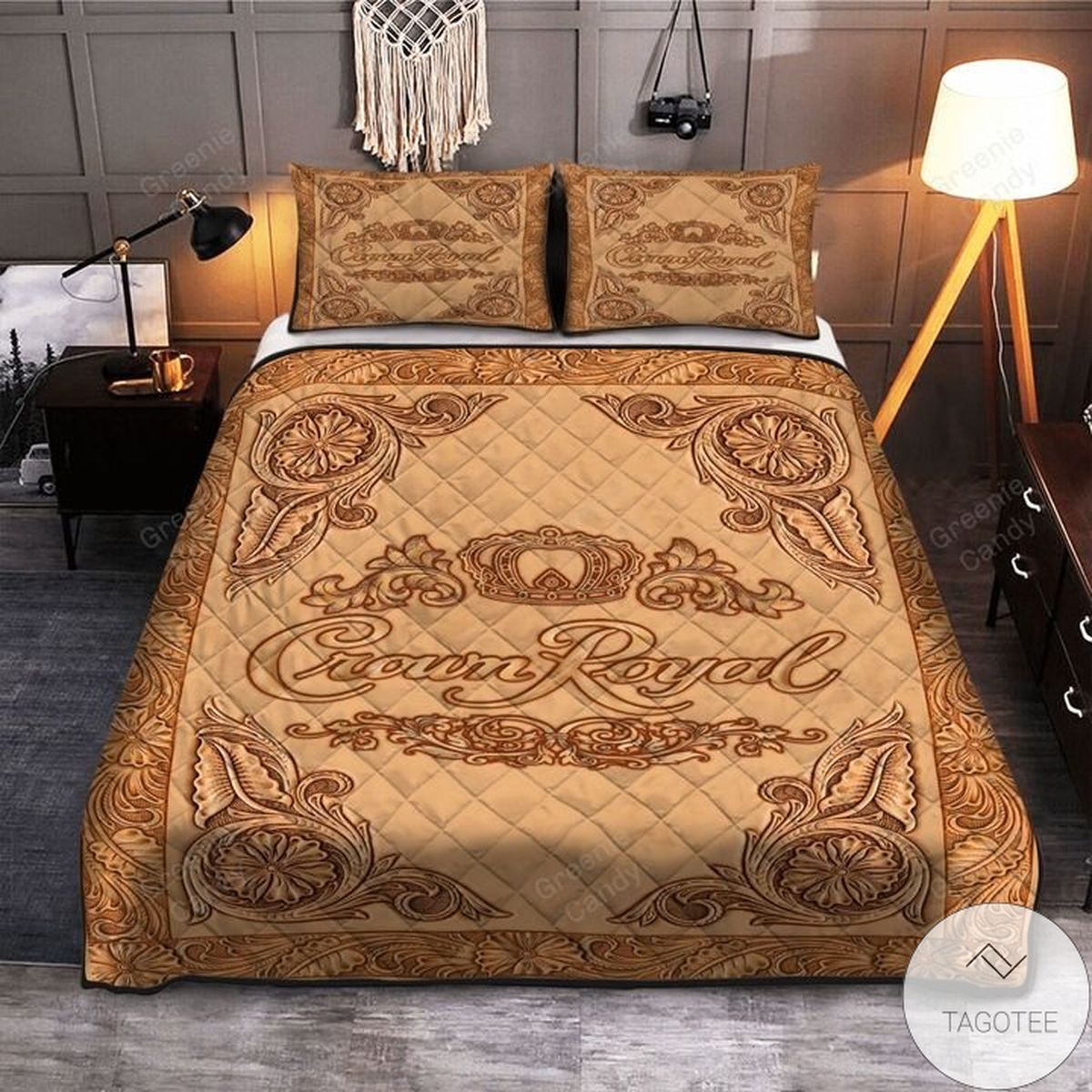 Crown Royal Quilt Bedding Set